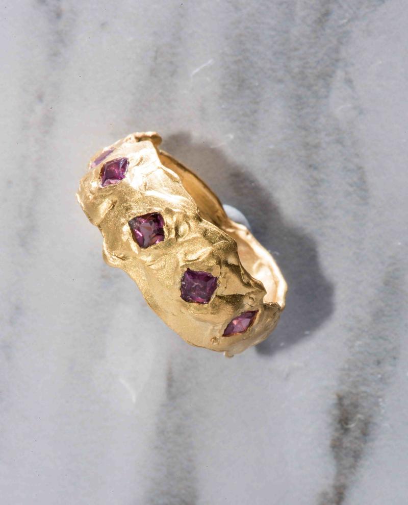 What’s the Difference Between Gold-Plated, Gold-Filled, And Gold Vermeil?
