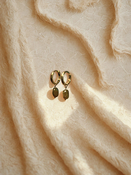 Isabella Hoops