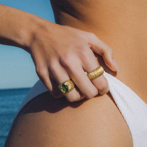 Carmen Green Peridot Ring - Corail Blanc