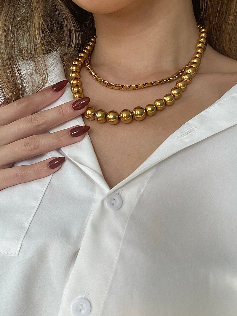 Ball Beaded Necklace in Gold - Corail Blanc