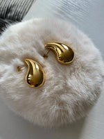 Teardrop Earrings in Gold - Corail Blanc