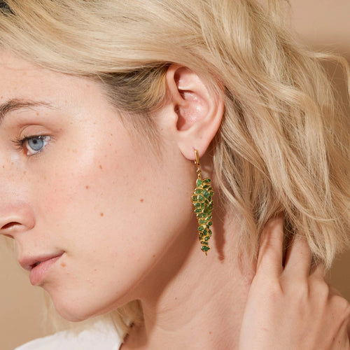 Ivalyn Chrome Diopside Earrings - Corail Blanc