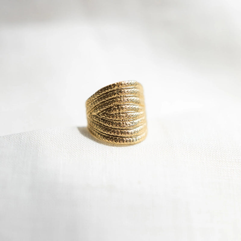 Athenais Ring - Corail Blanc
