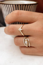 Solid Gold Textured Diamond Band - Corail Blanc