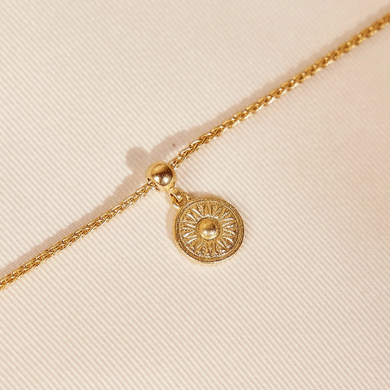 Isis Charm Bracelet - Corail Blanc