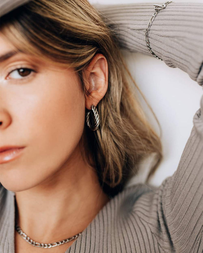 Spin Hoop Earrings in Silver - Corail Blanc