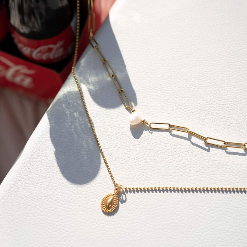 Arko Necklace in Gold - Corail Blanc
