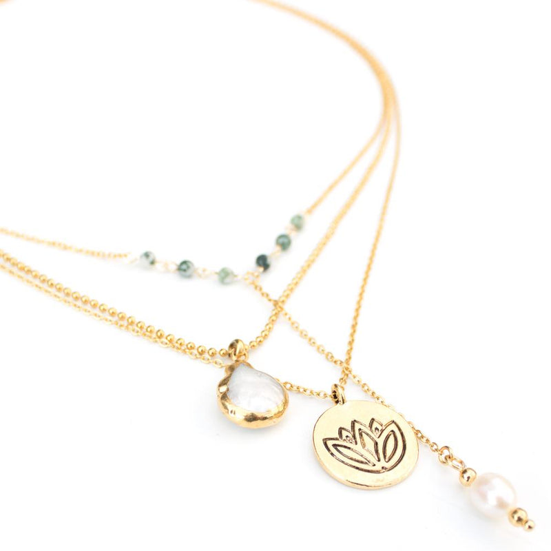 Lotus Necklace in Gold - Corail Blanc