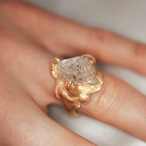 Sirus Quartz Ring - Corail Blanc